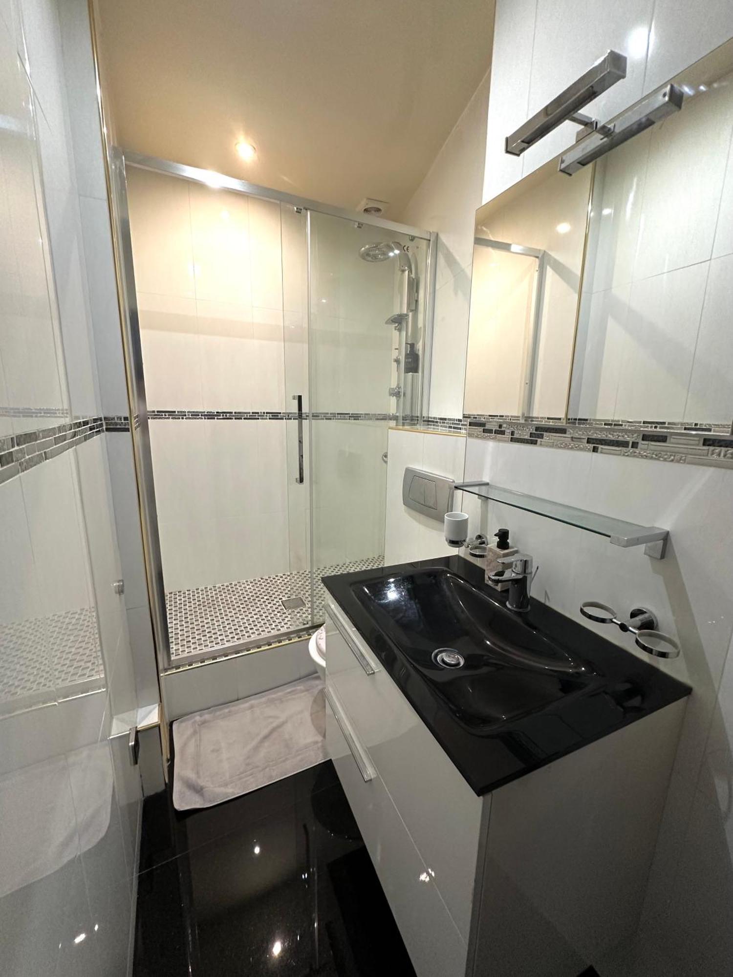 Apartment Magnifique 3 3 Salles De Bains Paris
