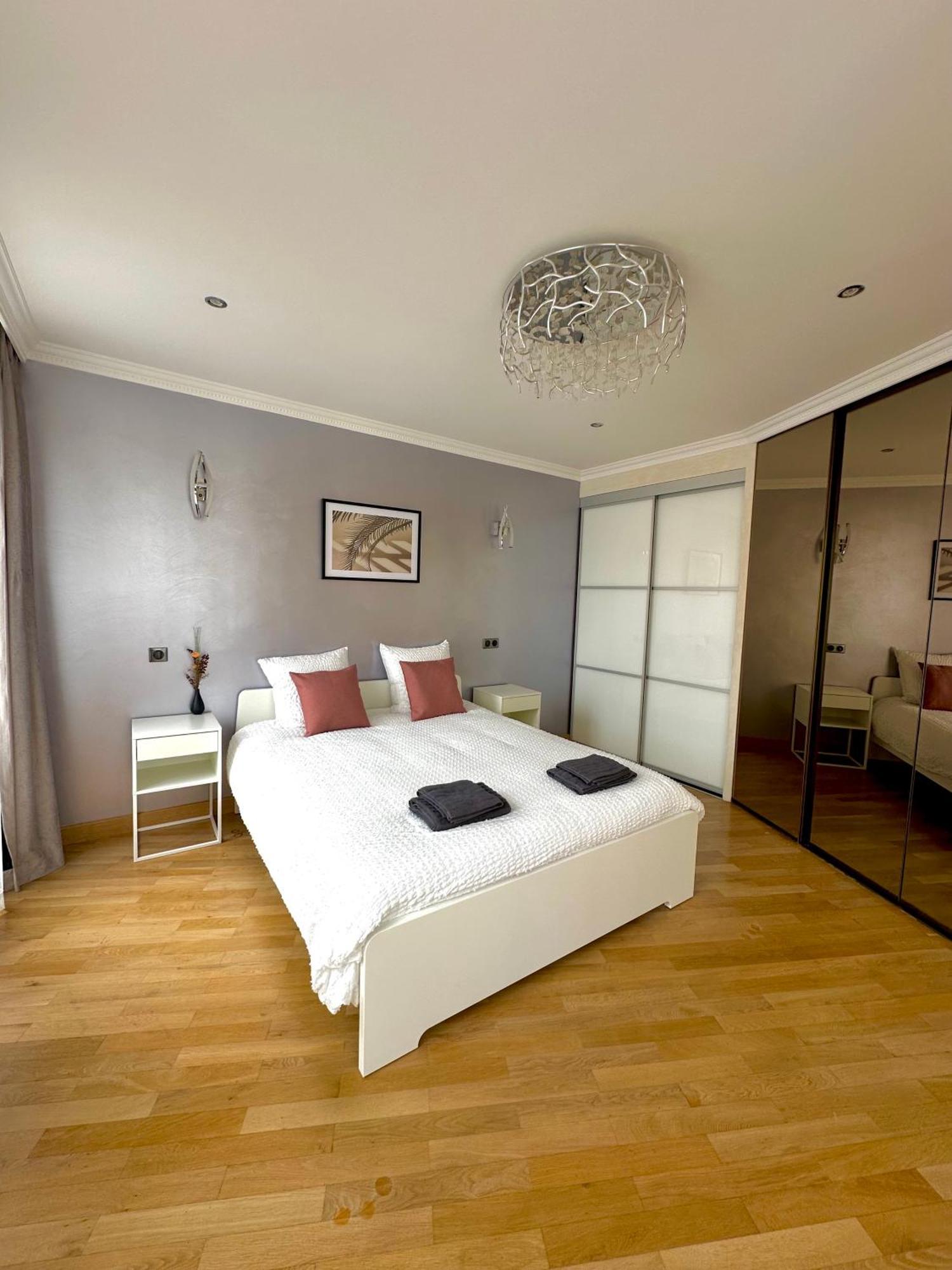 Magnifique 3 3 Salles De Bains *